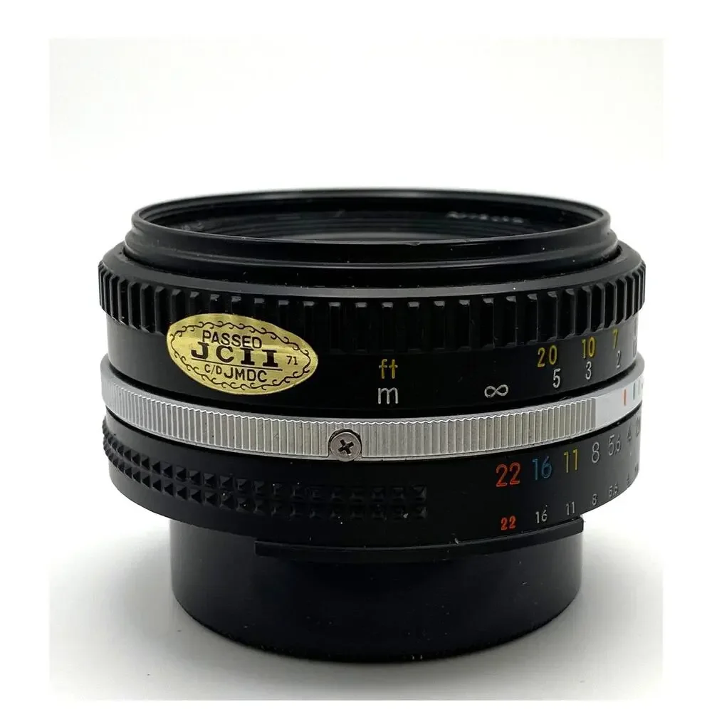 Nikon Nikkor 50mm f/1.8 AI Manual Focus Prime Lens F Mount Japan SN 4289421